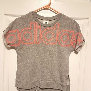 Adidas shirt size large